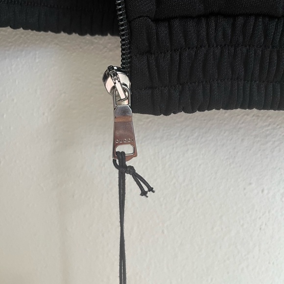 GUCCI chevron-pattern bomber jacket. - Picture 10 of 13